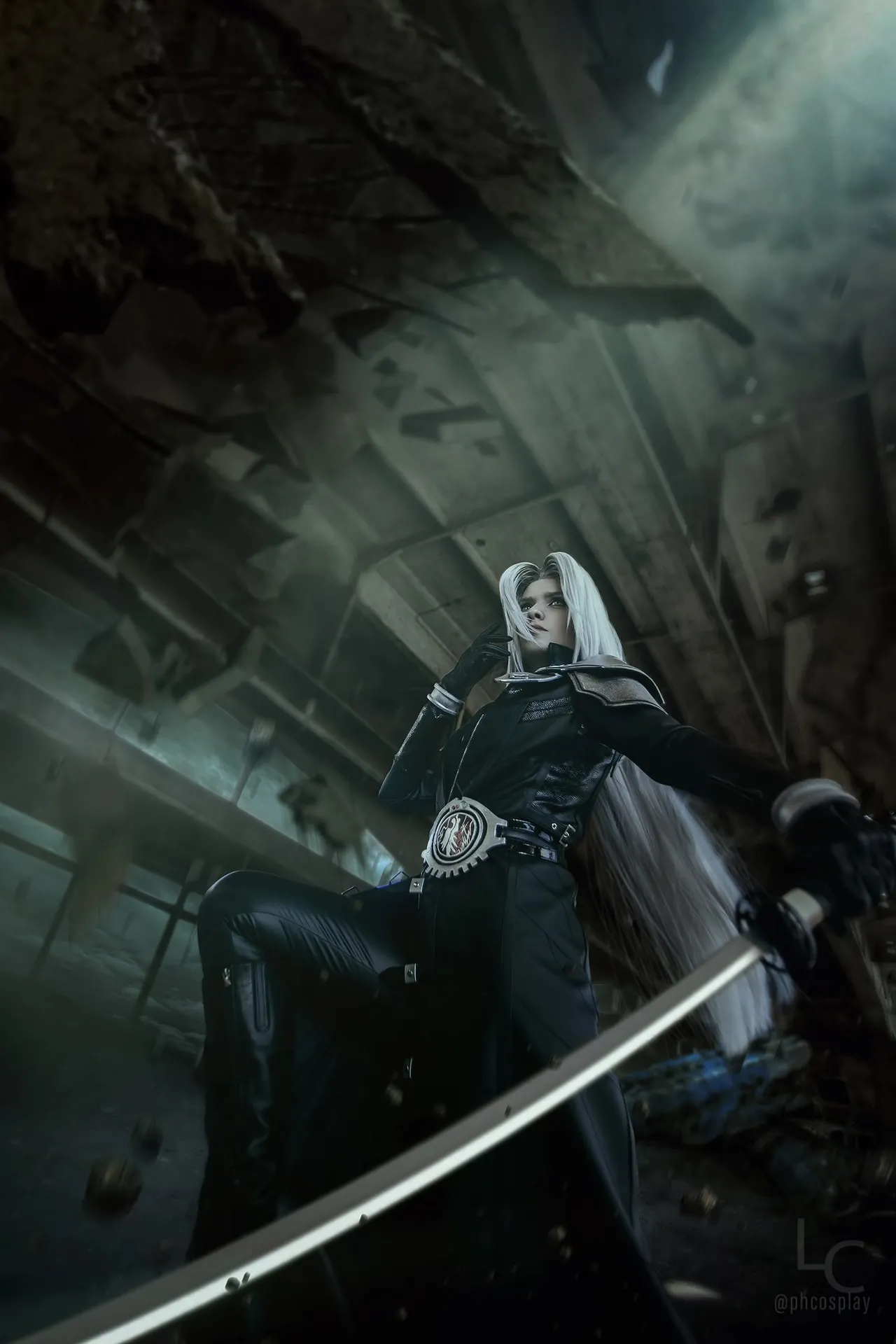 ZUZA cosplay - Sephiroth - Image 10
