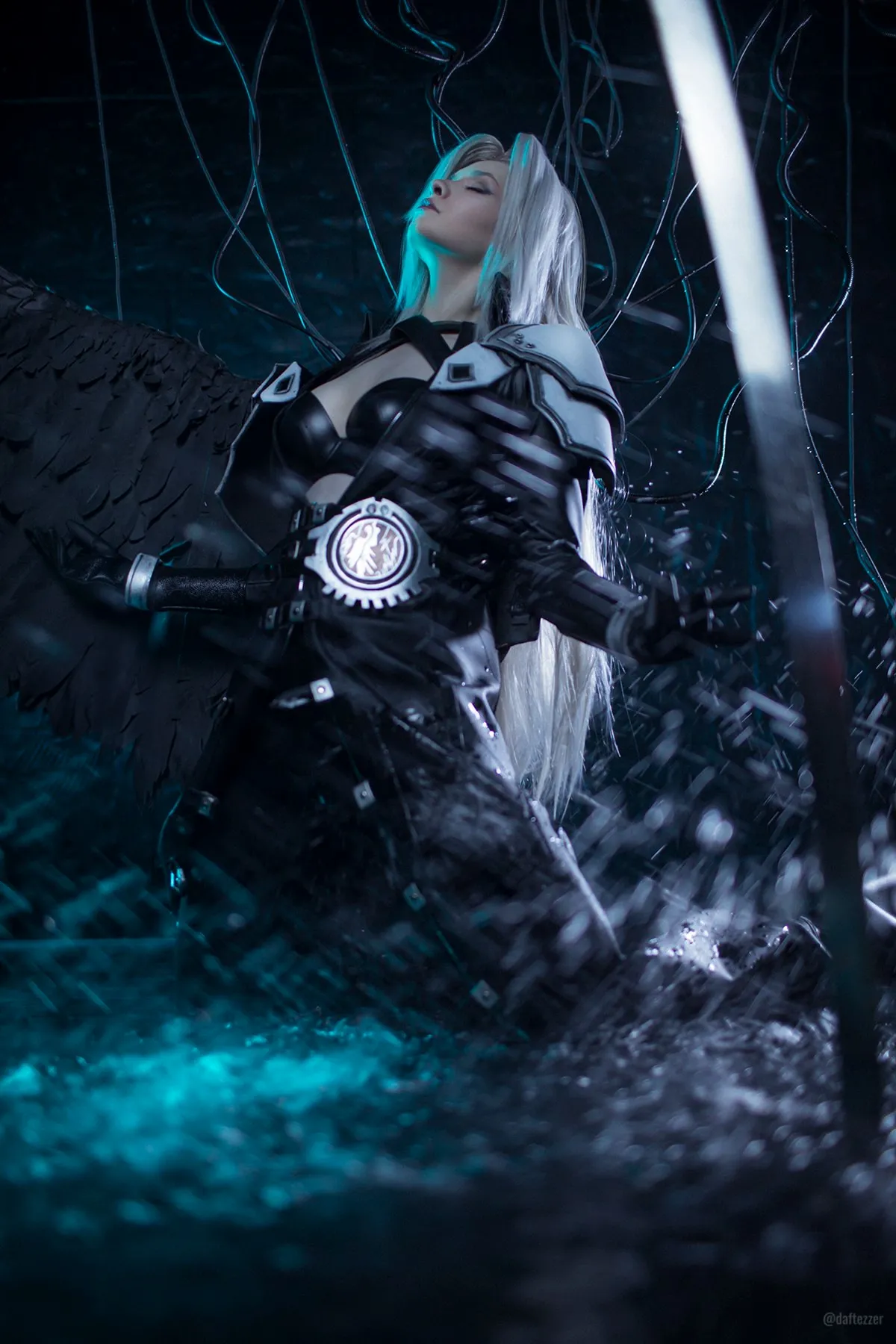 ZUZA cosplay - Sephiroth - Image 9